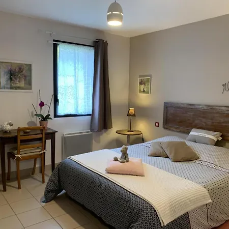 Gite Gites De France - Au Pas De L'Ours Saint-Pierre-de-Manneville