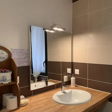 Gite Gites De France - Au Pas De L'Ours Saint-Pierre-de-Manneville