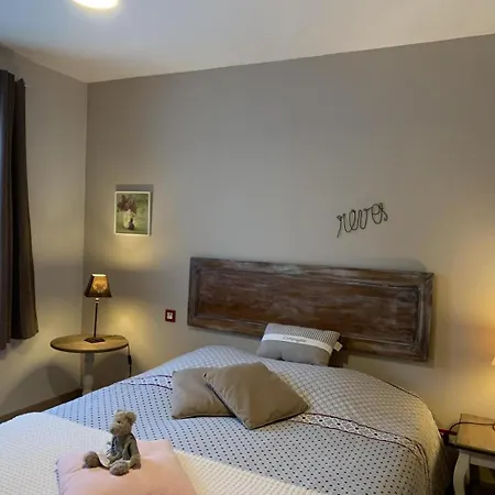 Gite Gites De France - Au Pas De L'Ours Ferienhaus *