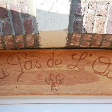 Gite Gites De France - Au Pas De L'Ours * Saint-Pierre-de-Manneville