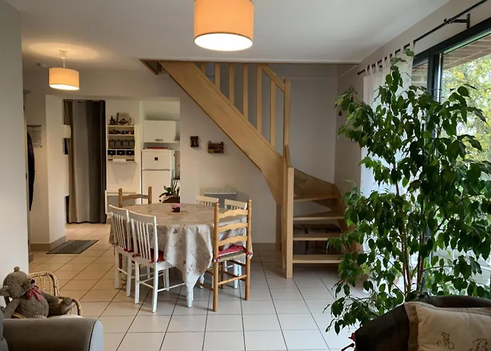 Holiday home Gite Gites De France - Au Pas De L'Ours