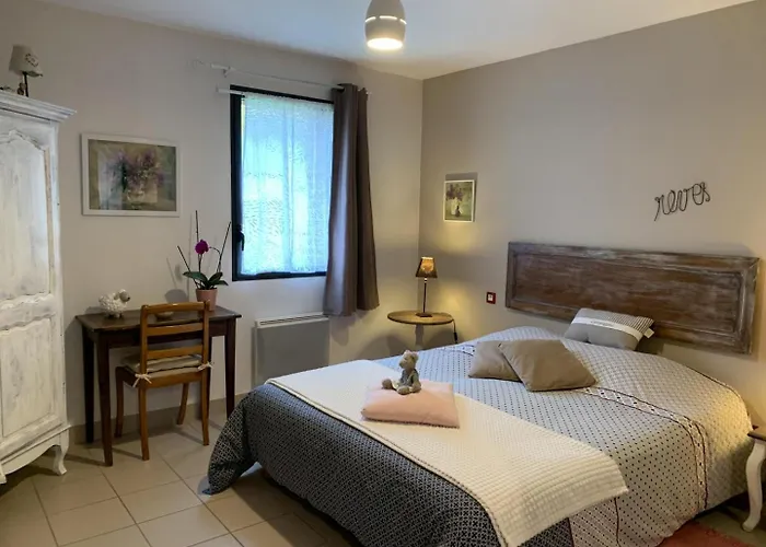 Gite Gites De France - Au Pas De L'Ours Saint-Pierre-de-Manneville